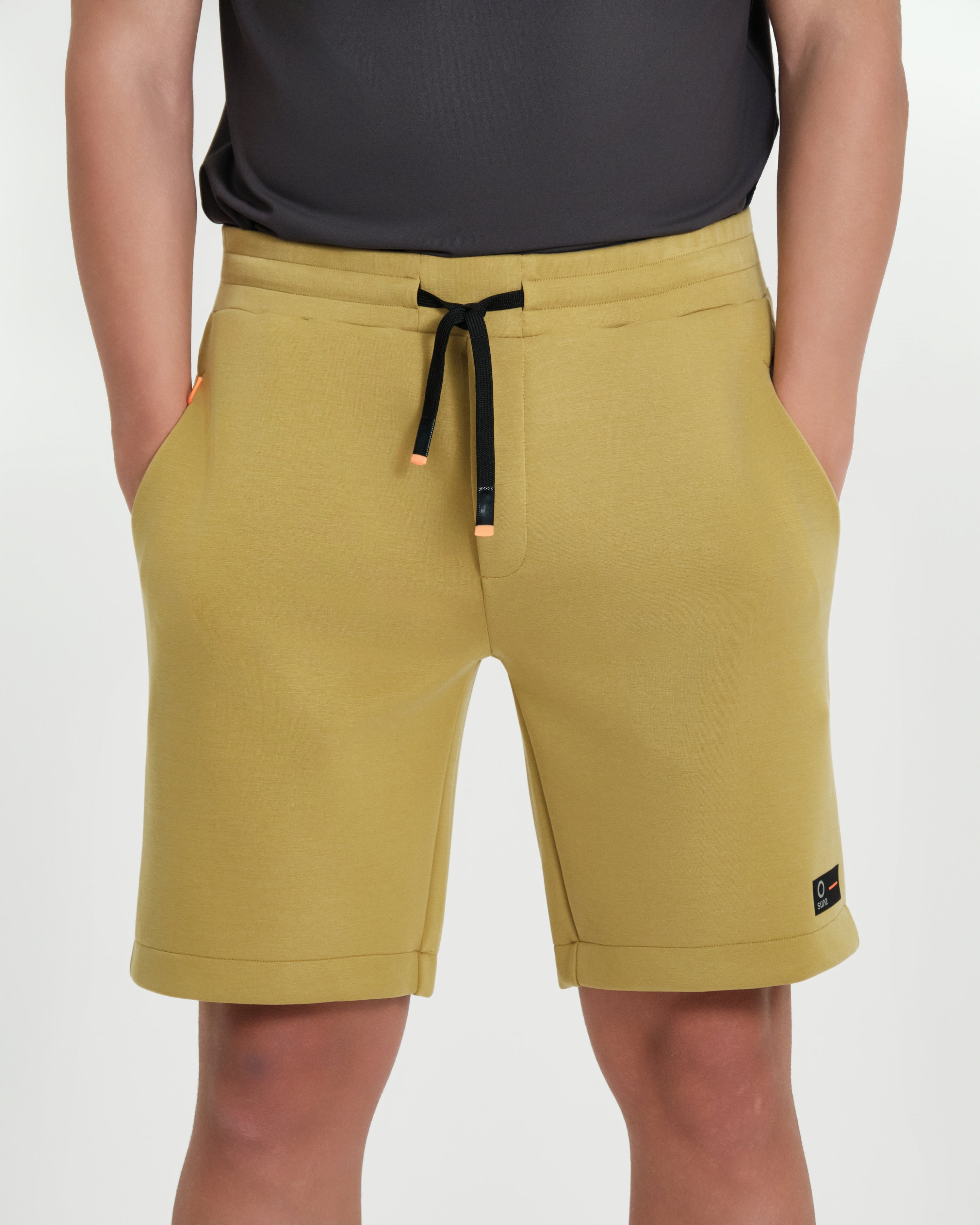 color: beige