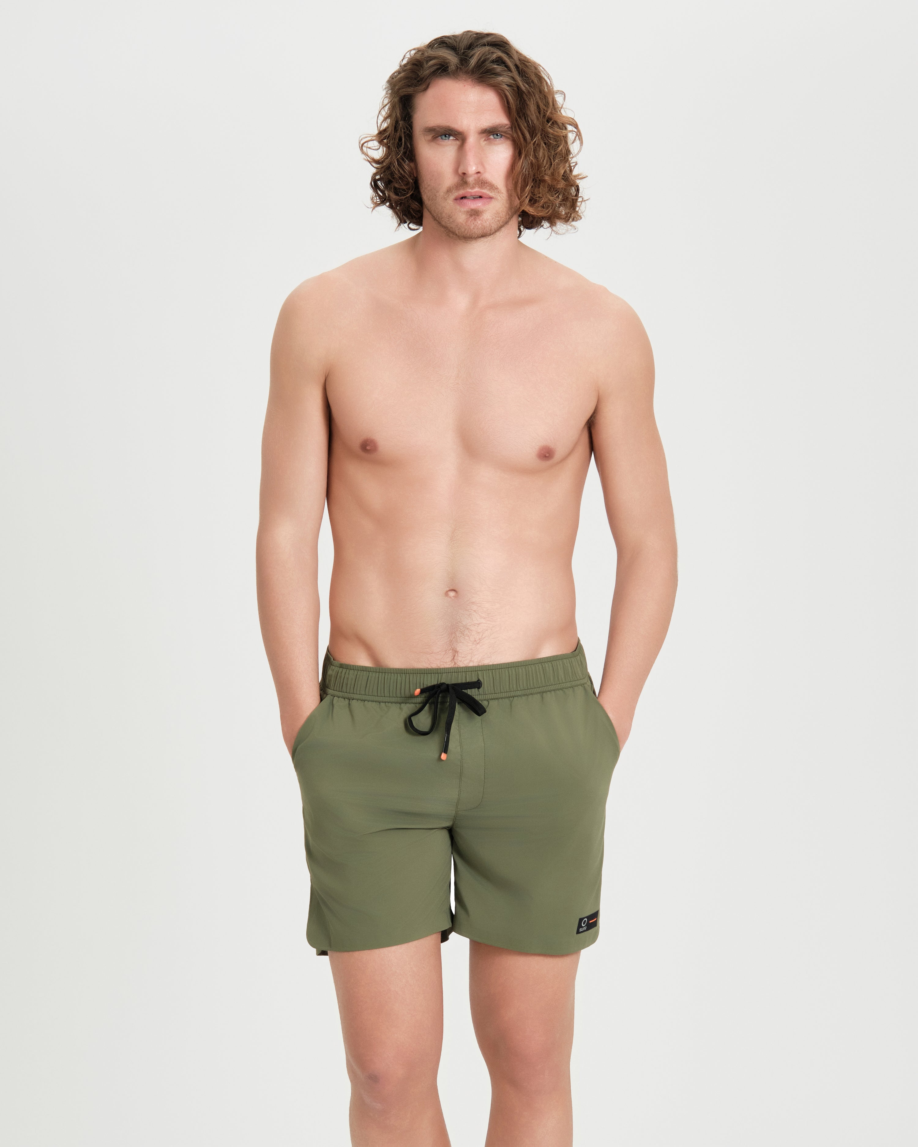 color: olive