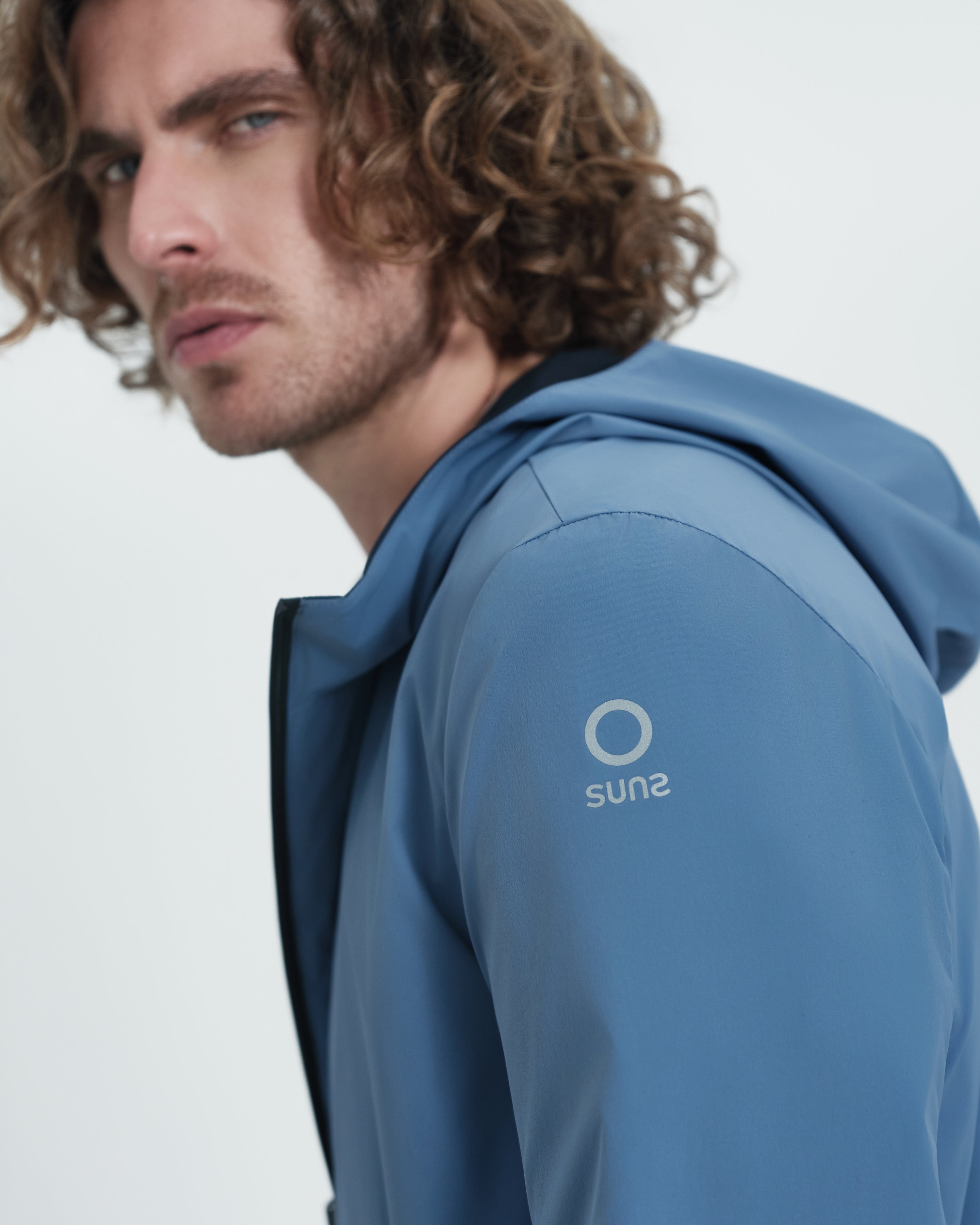 color: Dark Blue - Avion