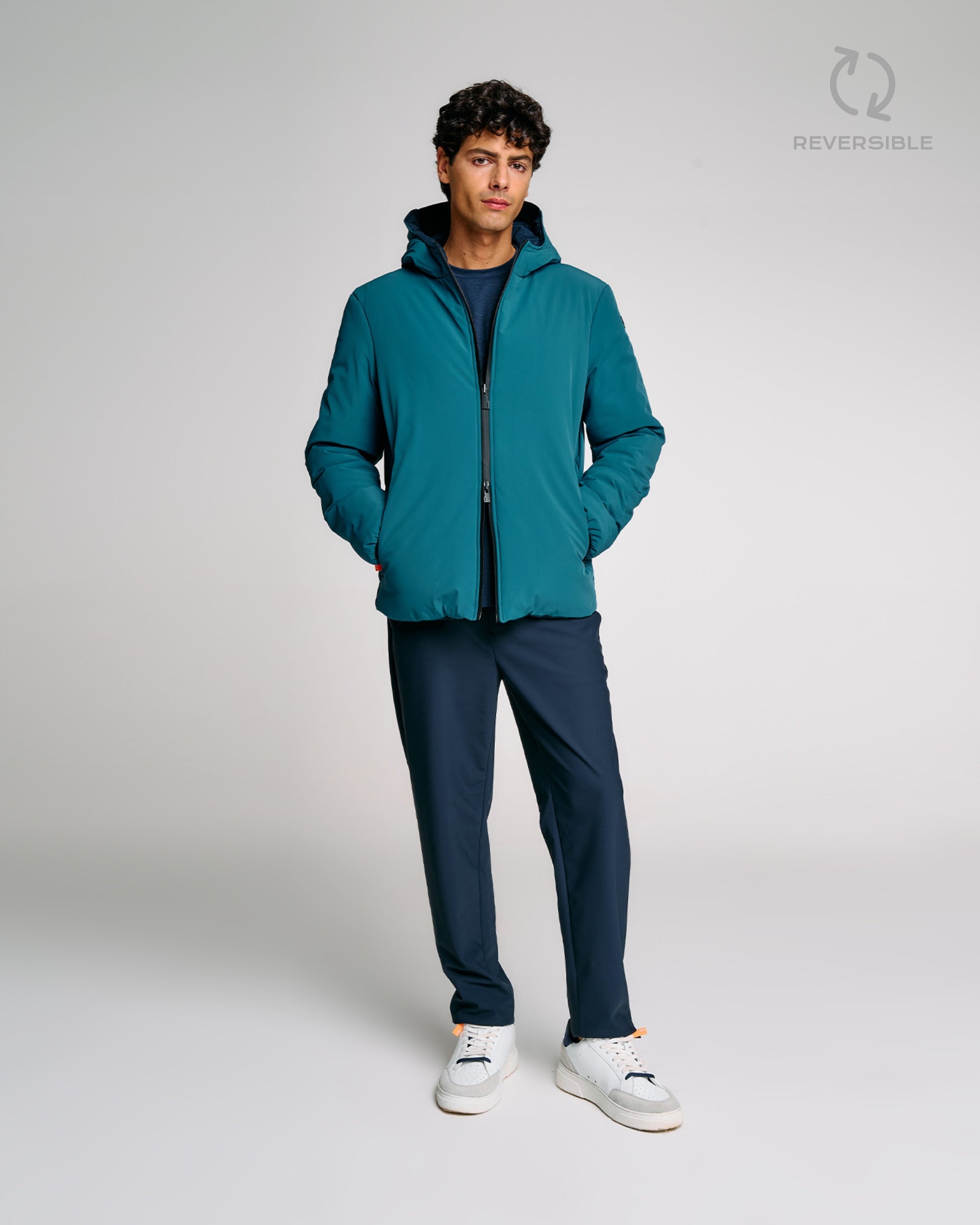 color: petrol/dark blue