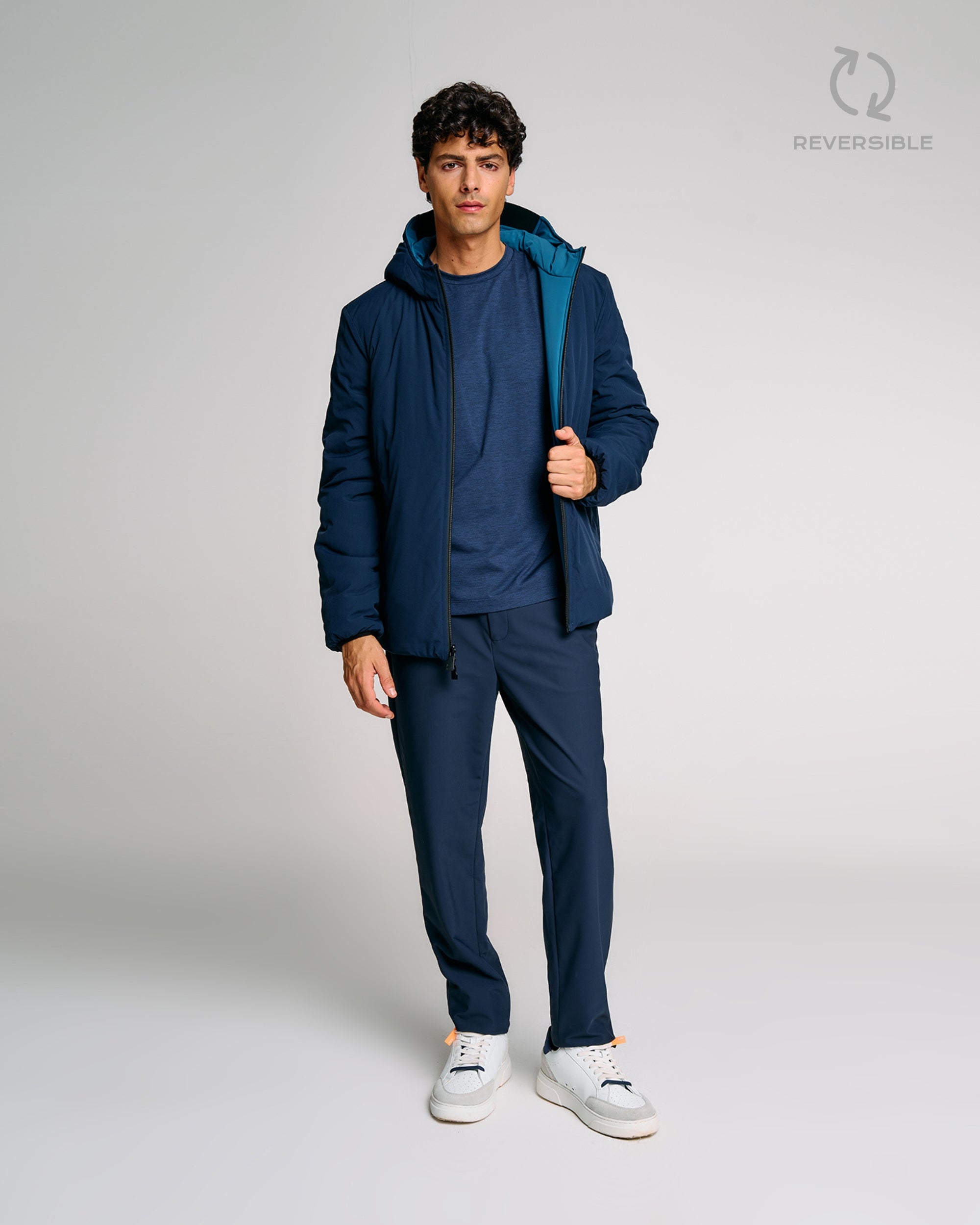 color: petrol/dark blue