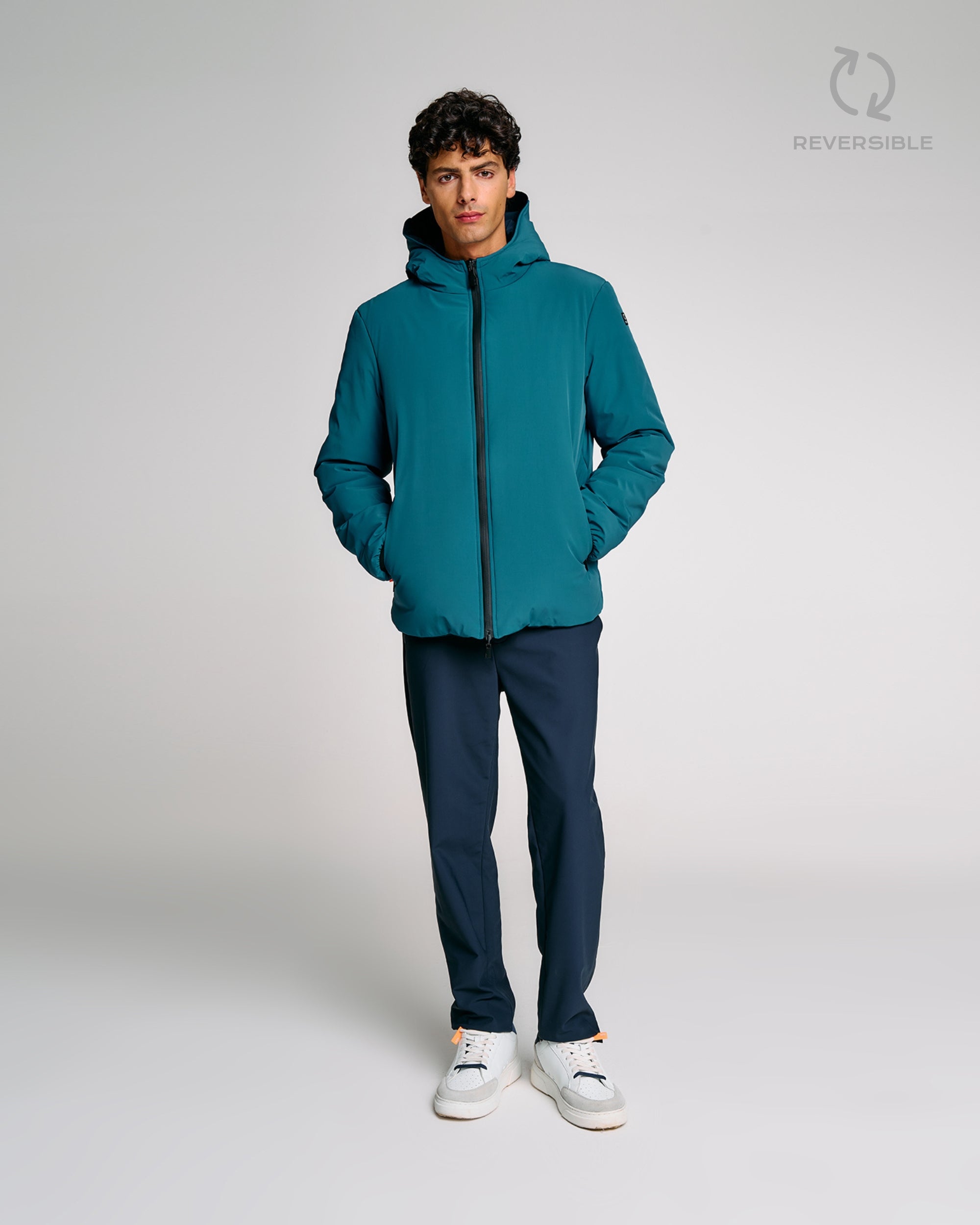 color: petrol/dark blue