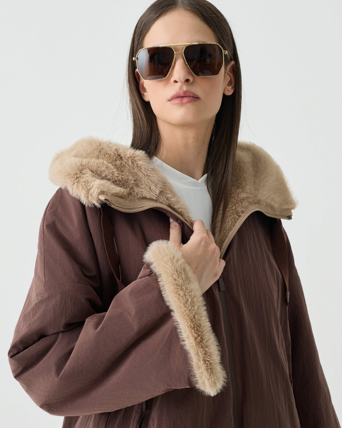 #color: Brown/Beige