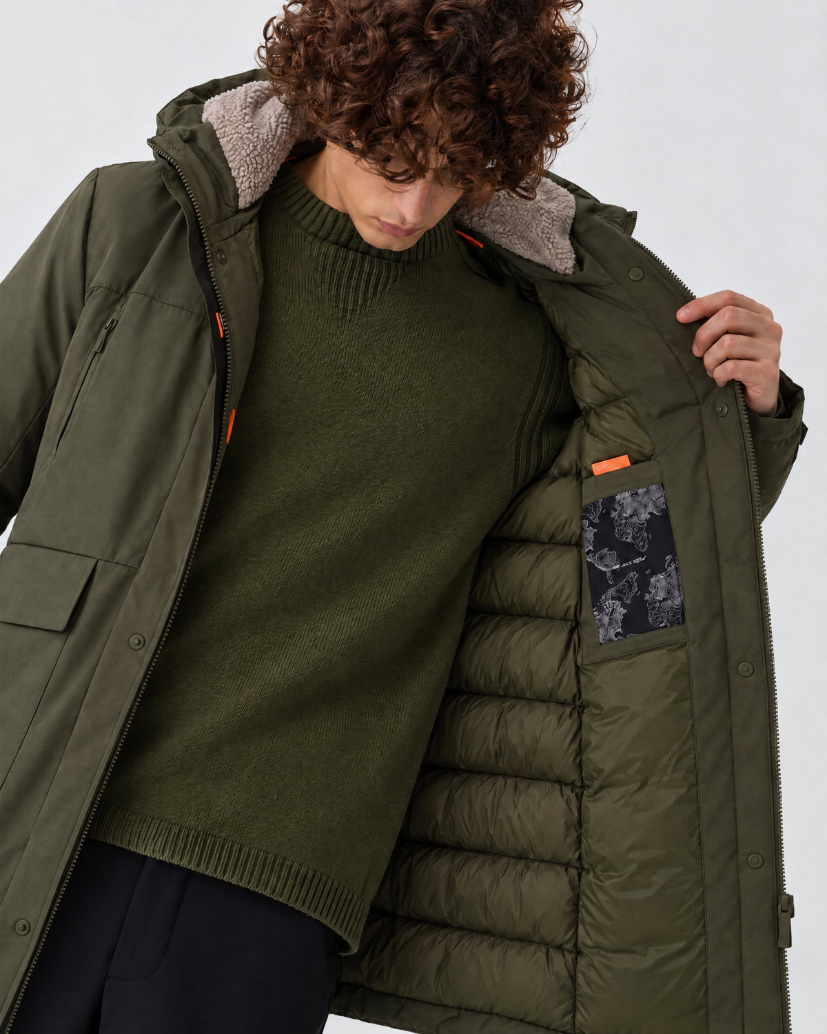 #color: military/beige