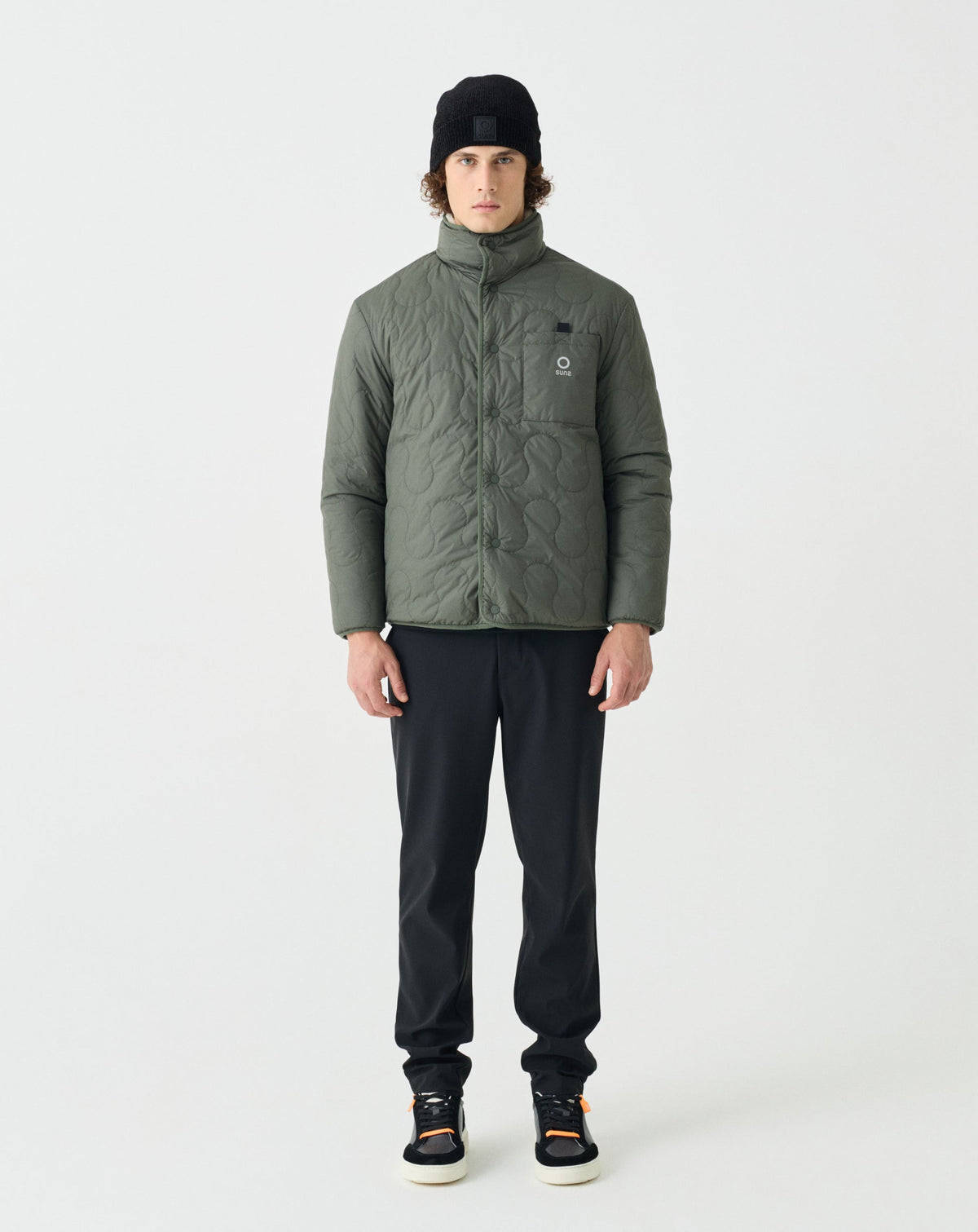 #color: Beige/Military