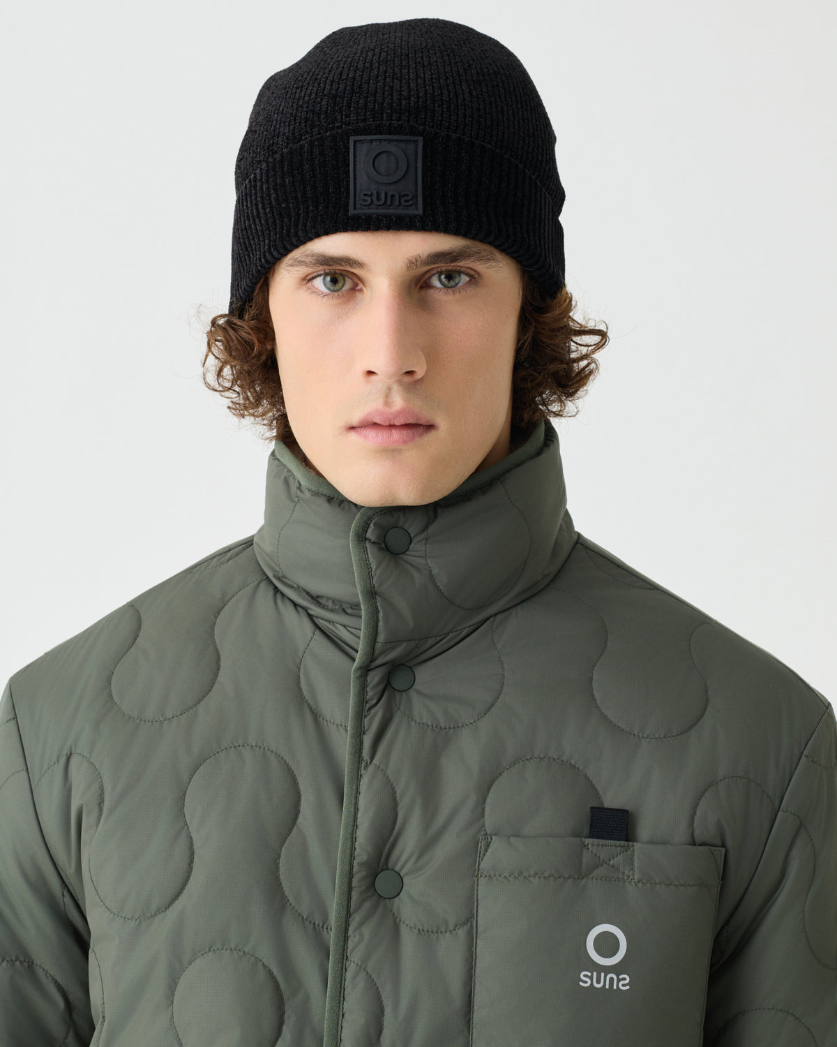 #color: Beige/Military