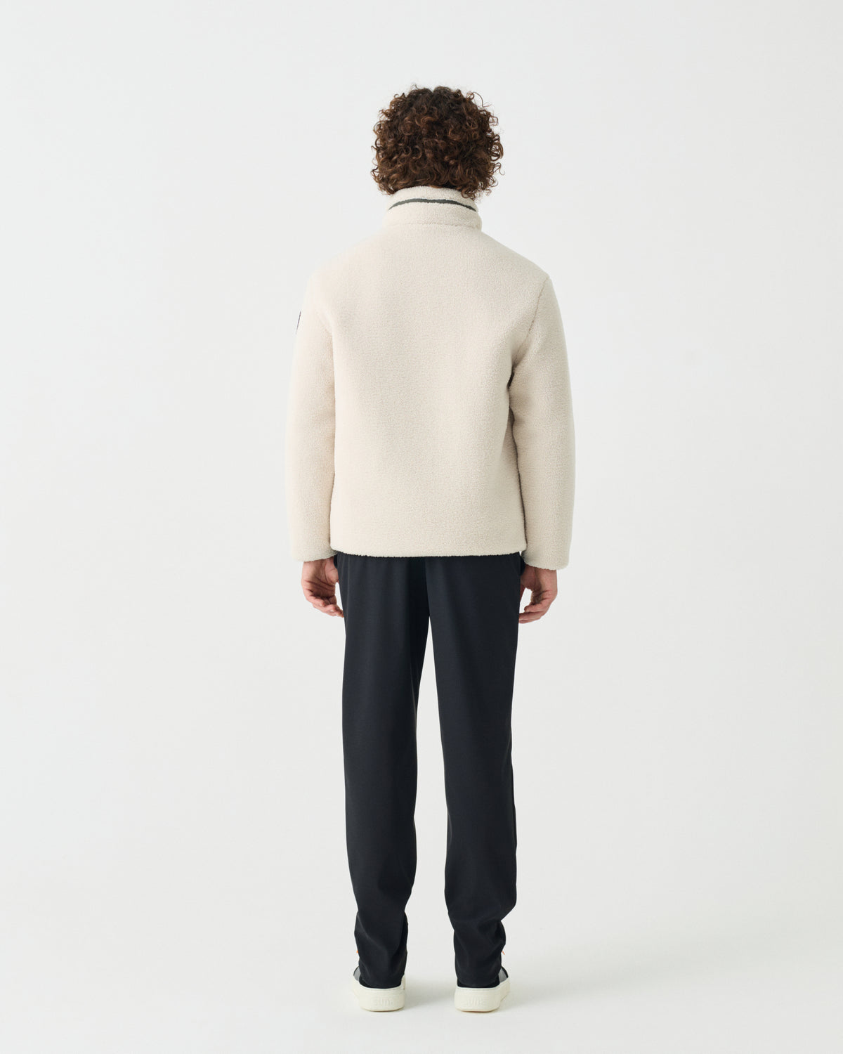 #color: Beige/Military