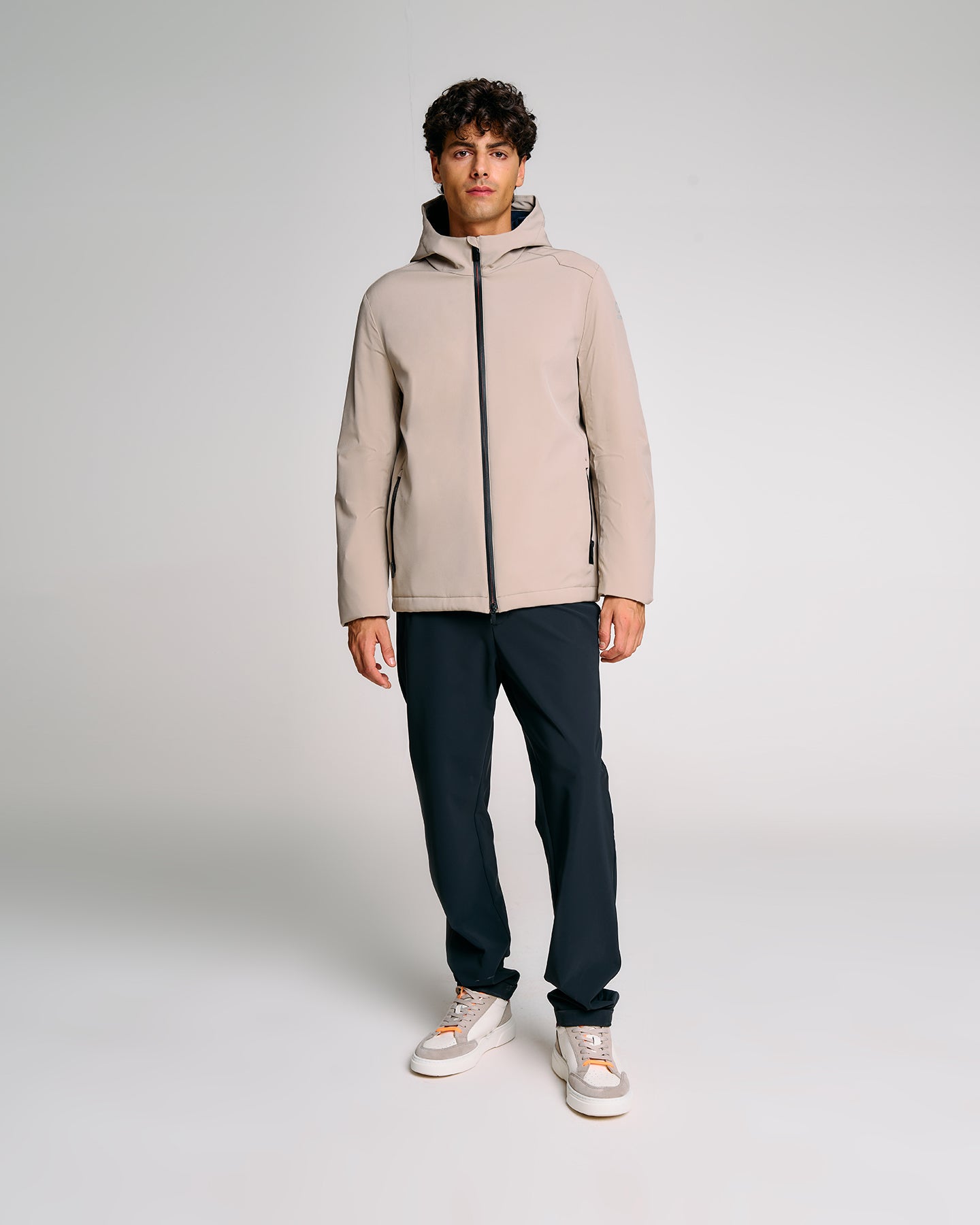 #colore_beige-dark-blue