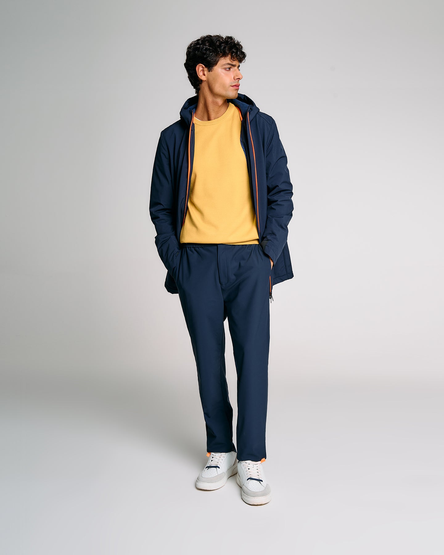 color: dark blue / dark blue