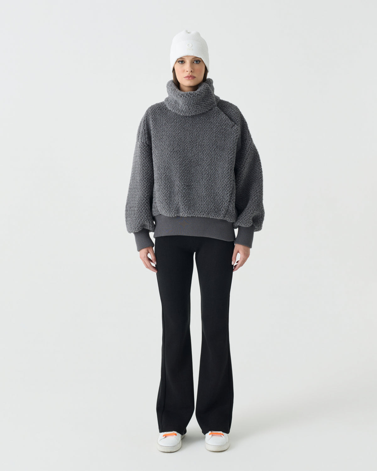 #color: medium-grey