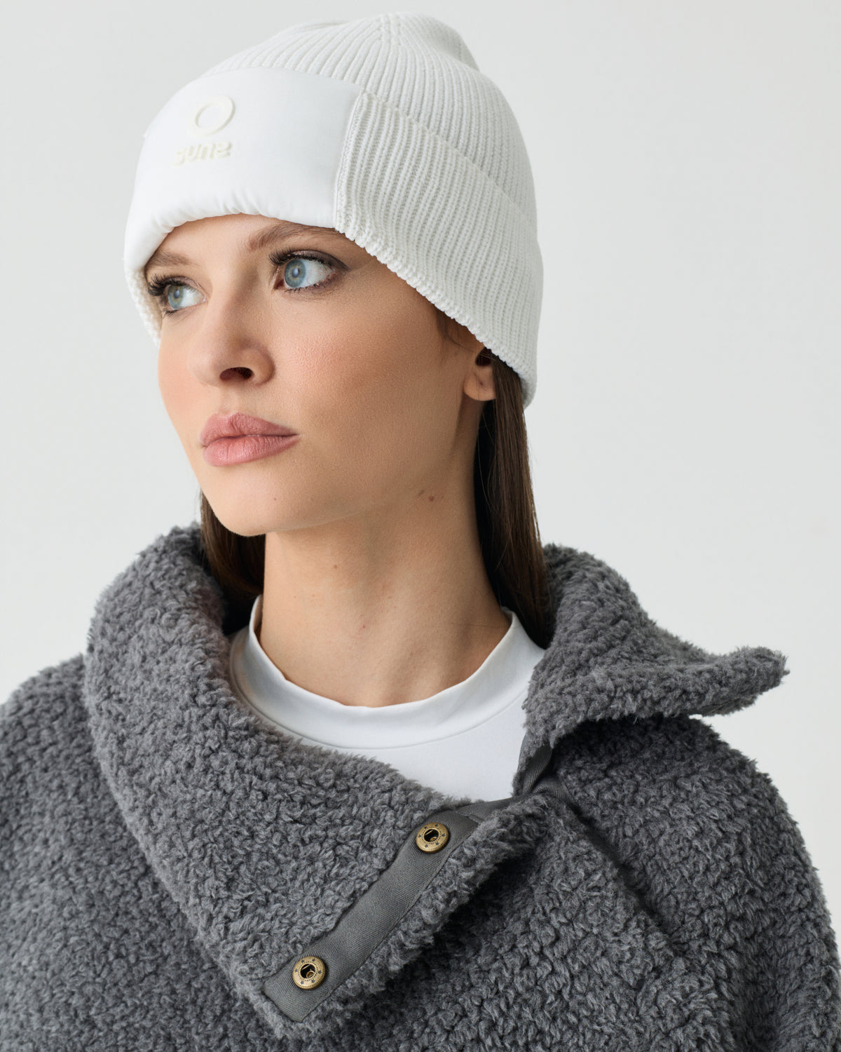 #color: medium-grey