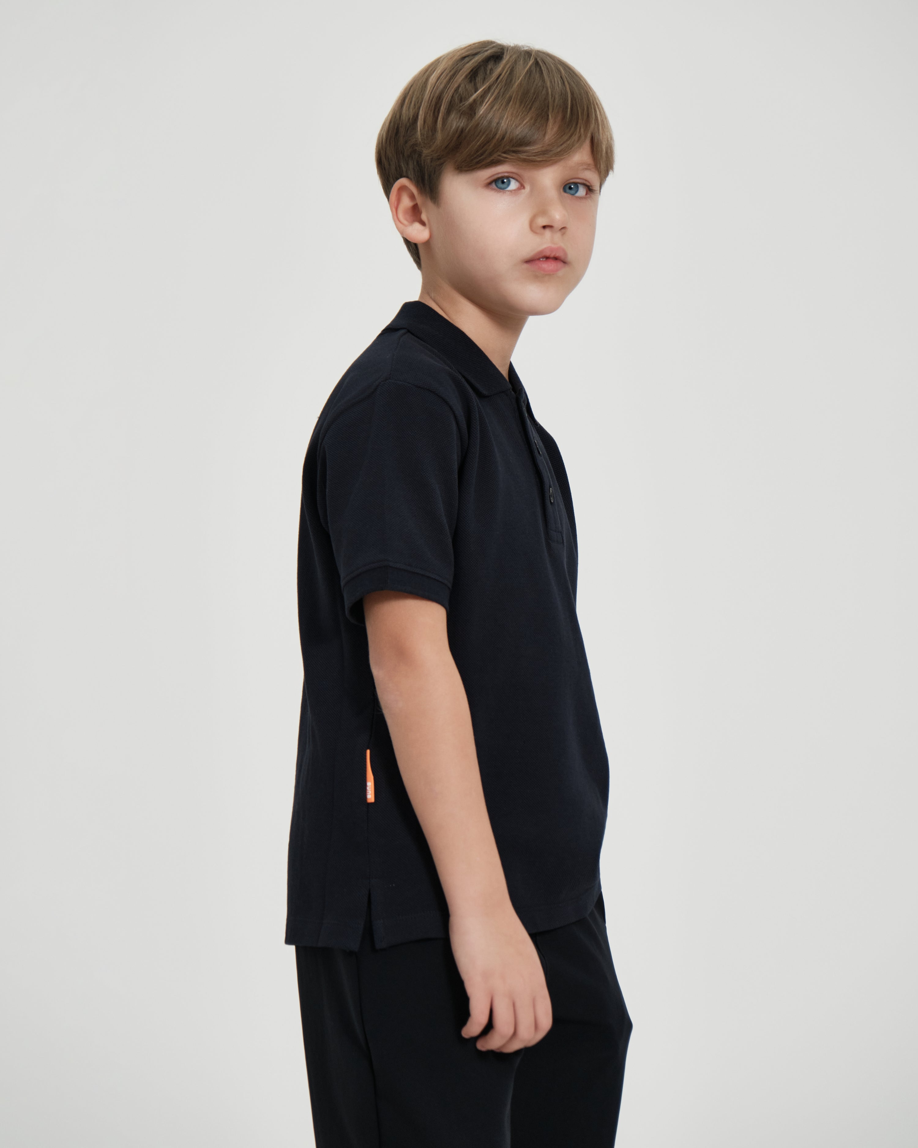 color: dark blue