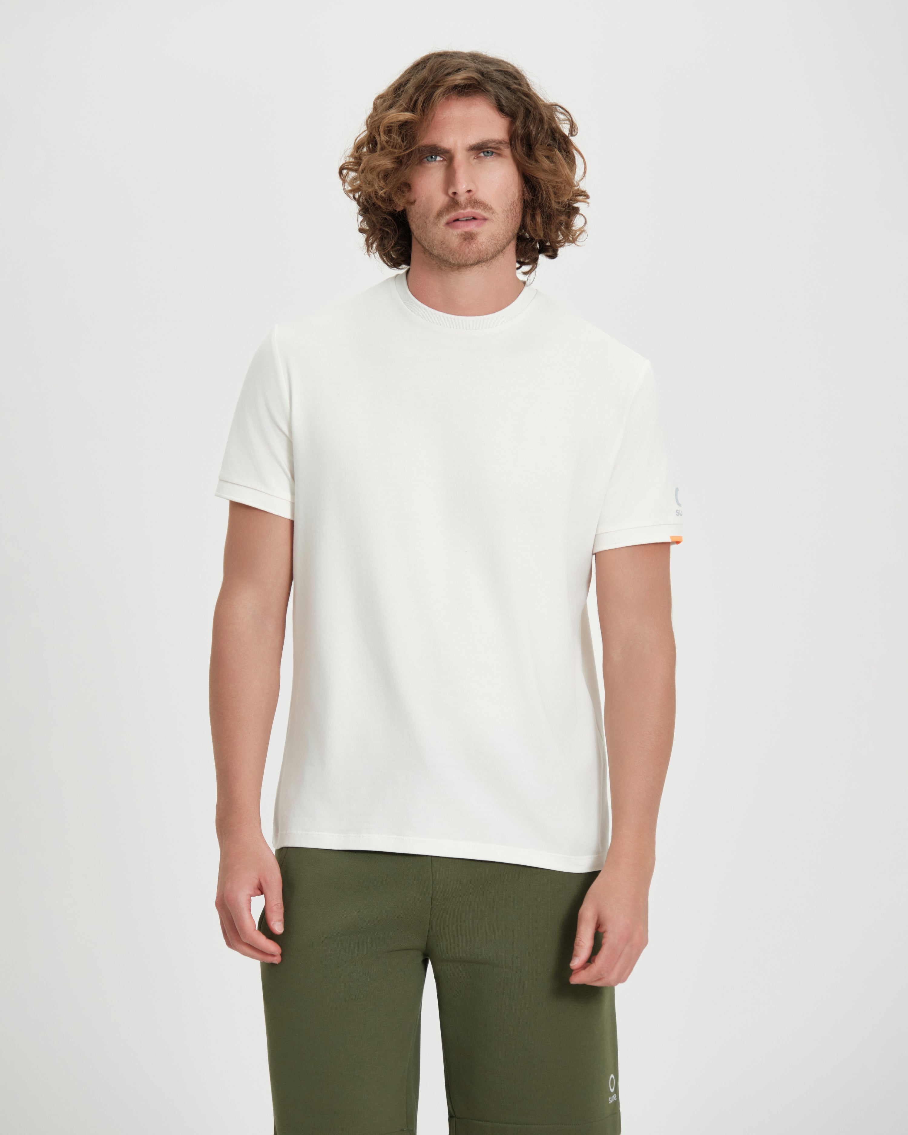 color: avion