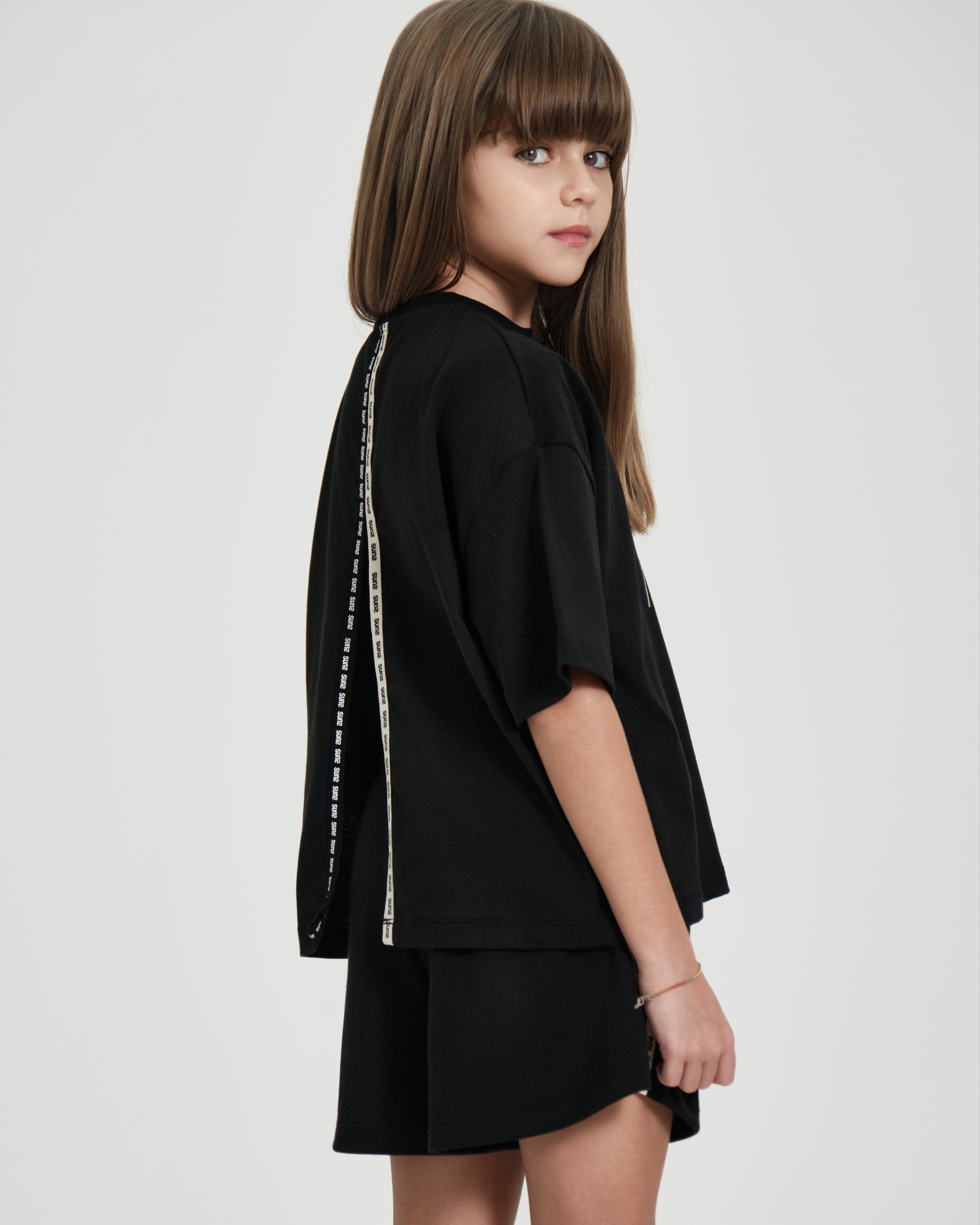 T-shirt bambina SUNS K Desy modello crop-zoom-6