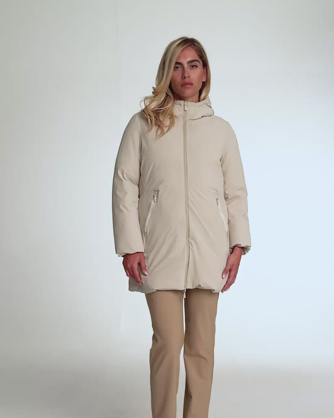 color: taupe/off white